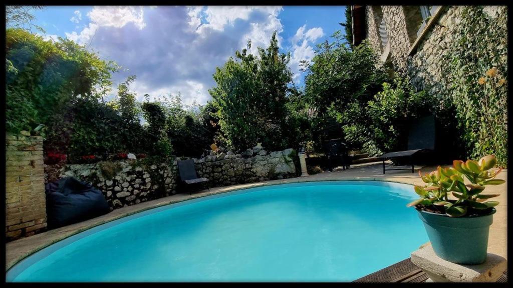 Hotel Les Jardins De Kuz - Baleine Bernin Exterior foto